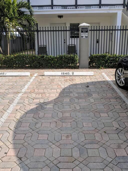A2 - Endless Summer Vacation Rentals - 3 Bedroom Apartment Close To Casino Fort Lauderdale Exterior foto