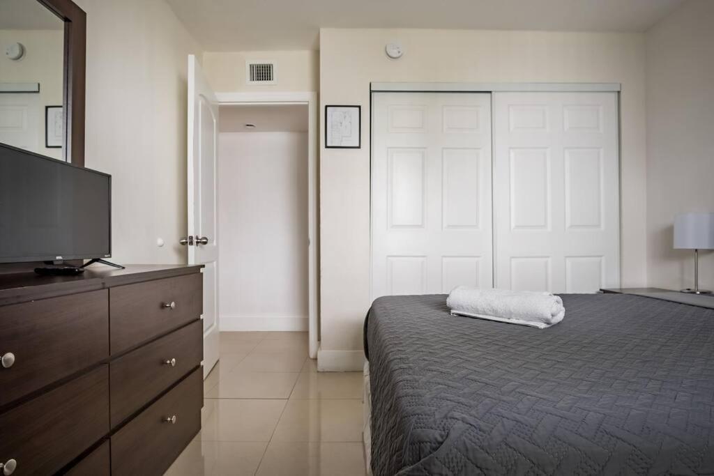 A2 - Endless Summer Vacation Rentals - 3 Bedroom Apartment Close To Casino Fort Lauderdale Exterior foto